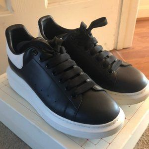 New Alexander Mcqueen Sneakers With Box
